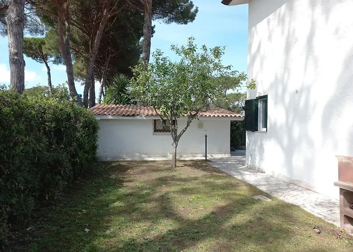 Villa Amalia - Condominium Private Beach