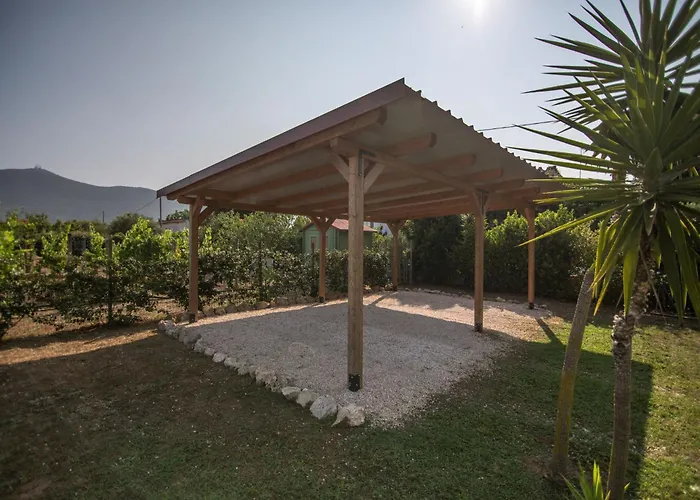 Villa LA CESA&Villino LA CASETTA Holiday Houses